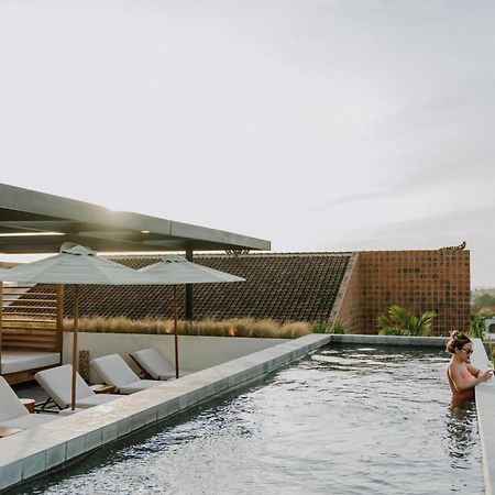 The Komu Canggu Bali Exterior foto